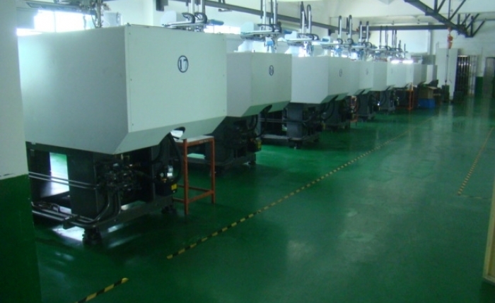 Injection molding machine